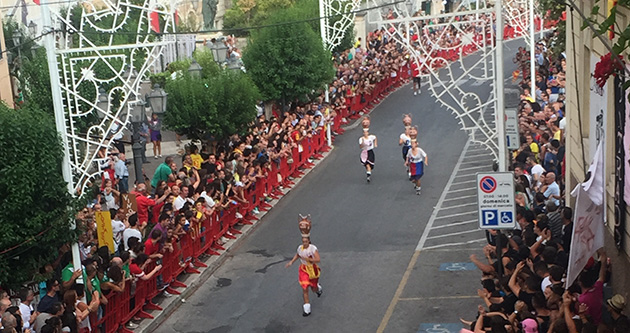 Corsa con la Cannata
